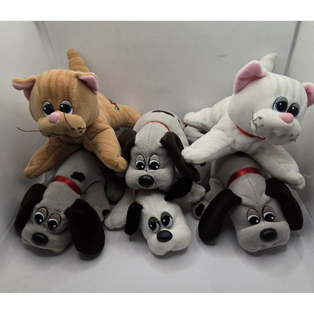 Vintage Tonka Pound Puppy & Pound Kitty 4 Puppies & 2 Pound Kitty Plush